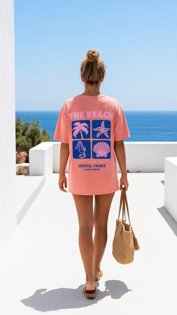 T-shirt The beach